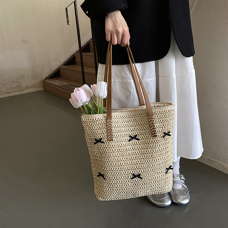 Black Bowknot Summer Beach Lar - Women'S Raffia Bags review and price